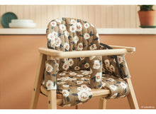 Charger l'image dans la galerie, Coussin pour chaise haute Growing Green - Camellia