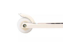 Charger l'image dans la galerie, Trotinette 3 roues - Crème