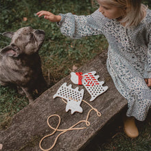 Charger l'image dans la galerie, Jouet à lacer - Charlie le Chien