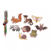 Charger l'image dans la galerie, Jeu de laçage - Amis de la Forêt