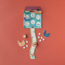 Charger l'image dans la galerie, Jeu de société Pocket - Cluck, Cluck! The Fox!