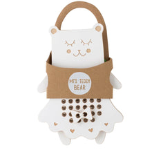 Charger l'image dans la galerie, Jouet à lacer - Mrs Teddy Bear