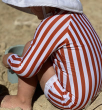 Charger l'image dans la galerie, Combinaison anti-UV - Rayé Blanc/Rouille