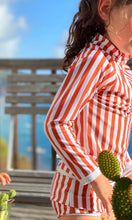 Charger l'image dans la galerie, Boxer de Bain anti-UV - Rayé Blanc/Rouille