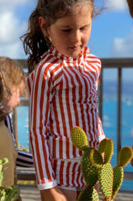 Charger l'image dans la galerie, Tee-Shirt de Bain anti-UV - Rayé Blanc/Rouille