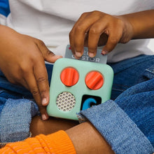 Charger l'image dans la galerie, Yoto mini - Lecteur audio