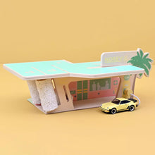 Charger l'image dans la galerie, Station Service Palm Springs + Porsche 911 Turbo Jaune