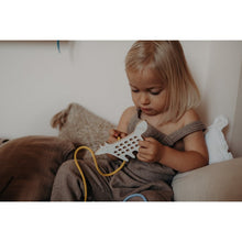 Charger l'image dans la galerie, Jouet à lacer - The Fox le petit Renard