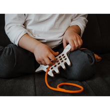 Charger l'image dans la galerie, Jouet à lacer - The Fox le petit Renard