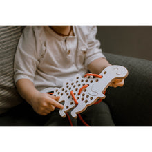 Charger l'image dans la galerie, Jouet à lacer - Alex le Dinosaure