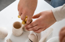 Charger l'image dans la galerie, Hochet créatif en bois