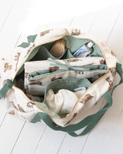 Charger l'image dans la galerie, Sac à langer Joseph - Tigre Sauge