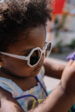 Charger l&#39;image dans la galerie, Lunettes de soleil enfant - Crème
