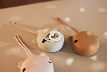 Charger l&#39;image dans la galerie, Range-tétine en silicone - Caramel
