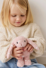 Charger l'image dans la galerie, Peluche Lapin Penelope Little Love - 15cm
