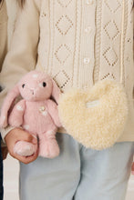Charger l'image dans la galerie, Peluche Lapin Penelope Little Love - 15cm
