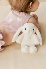 Charger l'image dans la galerie, Peluche Lapin Penelope Marshmallow - 15cm
