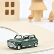 Charger l&#39;image dans la galerie, Mini Cooper S - Vert amande
