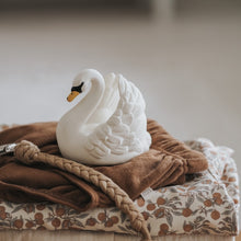Charger l&#39;image dans la galerie, Jouet de Bain - Cygne
