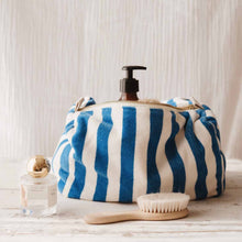 Charger l&#39;image dans la galerie, Trousse de toilette Rayures Greek Blue - Eponge

