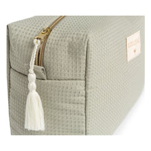 Charger l&#39;image dans la galerie, Trousse de toilette Diva - Laurel Green
