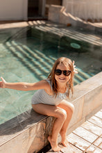 Charger l&#39;image dans la galerie, Lunettes de soleil Enfant - Ecaille
