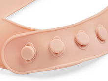 Charger l&#39;image dans la galerie, Bavoir en silicone - Pale pink
