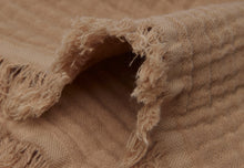 Charger l&#39;image dans la galerie, Couverture en gaze de coton - Biscuit
