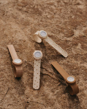 Charger l&#39;image dans la galerie, Montre Enfant &amp; Adulte - Rouille
