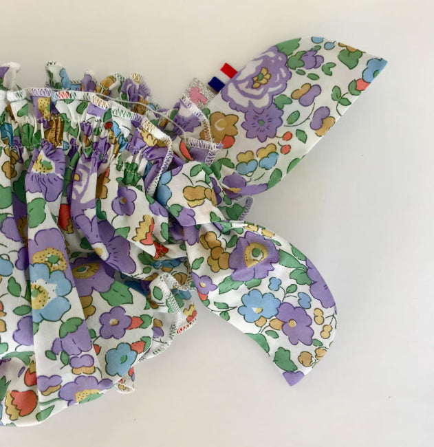 Bikini Liberty et sa barrette - Betsy Parme