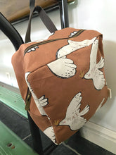 Charger l&#39;image dans la galerie, Sac à dos - Peace Bird
